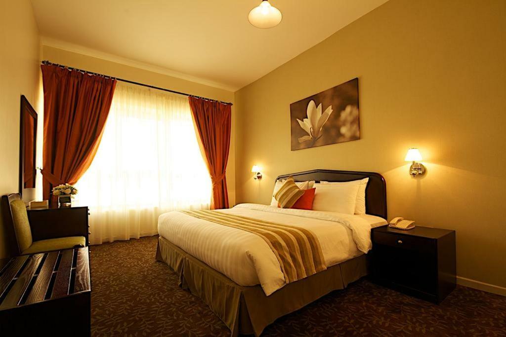 Welcome Hotel Apartment -2 Dubai Exteriör bild